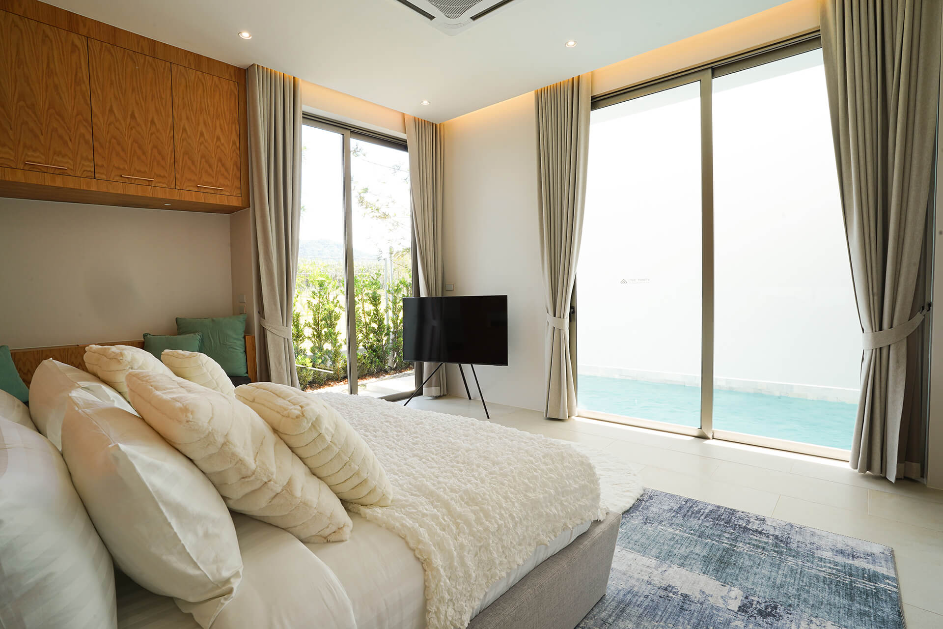 3 bedrooms villas phuket