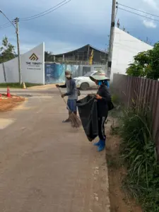 Corporate social responsibility (CSR): Cleaning Up at Pasak Soi 8